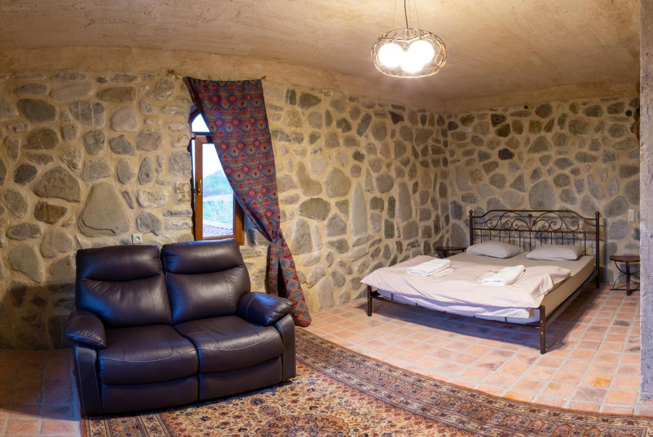 Chateau Tetri Bairagebi White Flags Kisiskhevi Екстер'єр фото